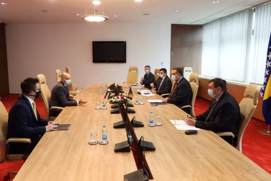 Članovi Delegacije PSBiH u PSNATO-a razgovarali sa ambasadorom Mađarske u BiH